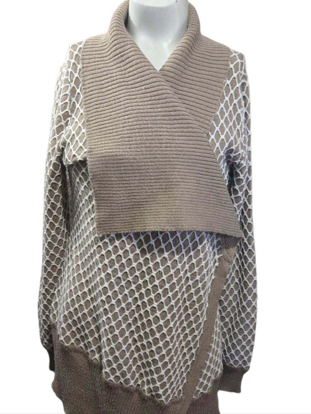 Carmen Marc Valvo L Taupe Open Front Knit Shawl Collar Cardigan